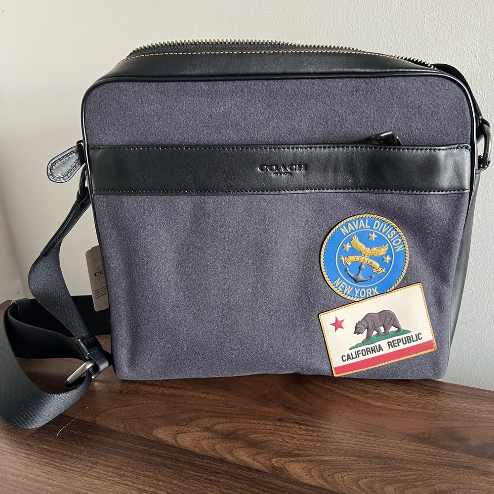 Coach Men’s Charles Messenger Bag with Naval patches -Navy ( New)